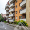 Do zamieszkania od zaraz. Duży balkon, m-ce parkingowe, piwnica.