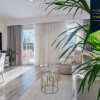 Apartament z ogrodem i basenem | Ogrody Tesoro