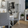 Stylowy apartament z halą garażową i tarasem
