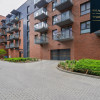 Stylowy apartament z halą garażową i tarasem