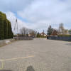 Budynek usługowo-mieszkalny z pełną infrastruktur