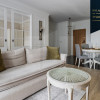 Stylowy apartament z halą garażową i tarasem
