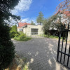 Przystanek,szkoła,centrum Łomianek,cicha okolica