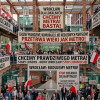 ? MANIFEST SPEKULACYJNO-DOKTRYNALNY: CZARNY ŁABĘDŹ WROCŁAWSKIEGO RYNKU Krucza 78 (Róg Wróbla) – Brama Wjazdowa na Osiedle Oficerskiestatus: LOKAL-FORTECA / KANCELARIA / CYFROWE CENTRUM DOWODZENIA