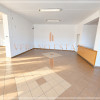 Budynek mieszkalno-usługowy | 450 m²