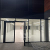 Obiekt handl.-uslugow. w Centrum Handlowym 2000m2