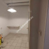 Lokal użytkowy z witryną przy głównej ulicy -Praga