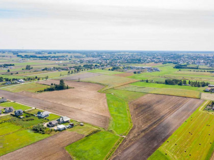 Działka rolna o powierzchni 16,1316 ha z podziałem geodezyjnym pod działki budowlane