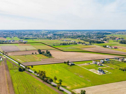 Działka rolna o powierzchni 16,1316 ha z podziałem geodezyjnym pod działki budowlane