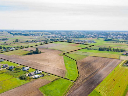 Działka rolna o powierzchni 16,1316 ha z podziałem geodezyjnym pod działki budowlane
