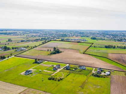 Działka rolna o powierzchni 16,1316 ha z podziałem geodezyjnym pod działki budowlane