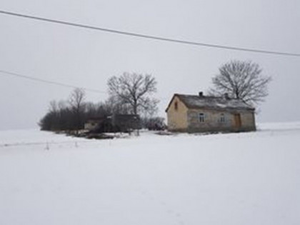 Sprzedam 32-210Książ Wielki 81,91arów (3 działki obok siebie podzielone księgą wieczystą ) ze starym domem stodołą