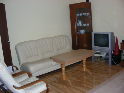 Przestronne 3 pokojowe mieszkanie. Blisko do komunikacji miejskiej.