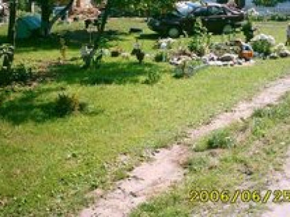 DZIAŁKA BUDOWLANA Z DOMEM W TRAKCIE REMONTU