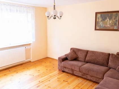 Dom w centrum Piaseczno.Bezpośrednio