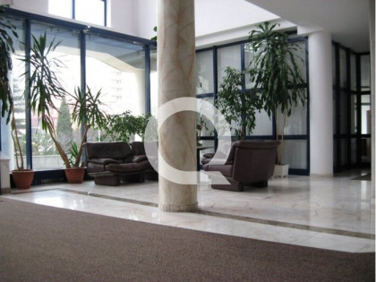 Biuro do wynajęcia 261,00 m², oferta nr QRC-LW-5866