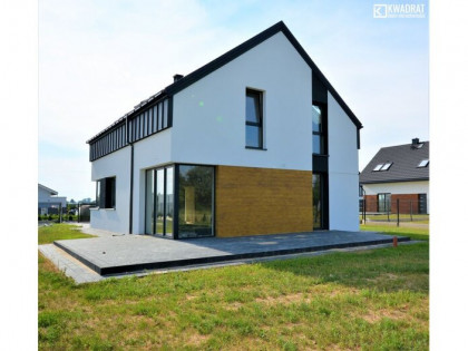 Dom na sprzedaż 150,00 m², oferta nr 2398/BNK/ODS-235745 nowość
