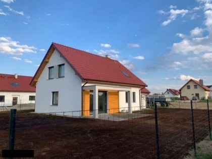 Nowy dom Wrocław Muchobór Mały