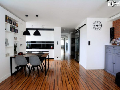 Mieszkanie na sprzedaż 65,89 m², piętro 4, oferta nr 3073/BNK/OMS-236145 nowość