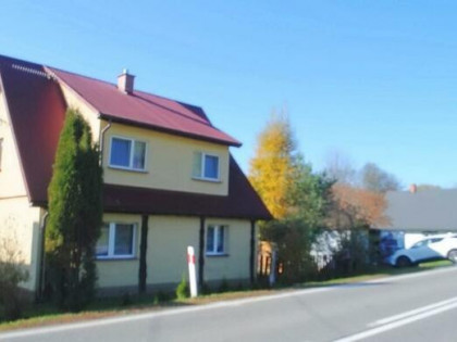 Do sprzedania dom drewniano-murowany w Liskowatem, pow. bies