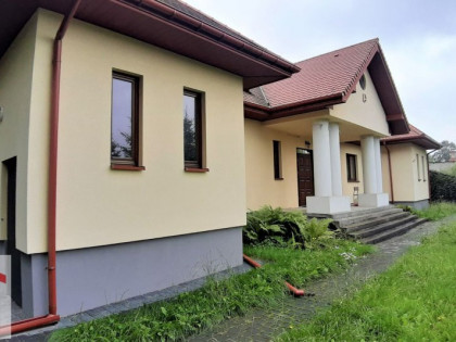 Dom na sprzedaż (woj. świętokrzyskie). Pierzchnianka, 699 000 PLN, 150,00 m2