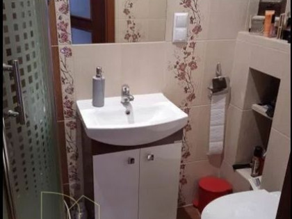 dom 125 m2 + garaż z poddaszem o pow. 107 m2