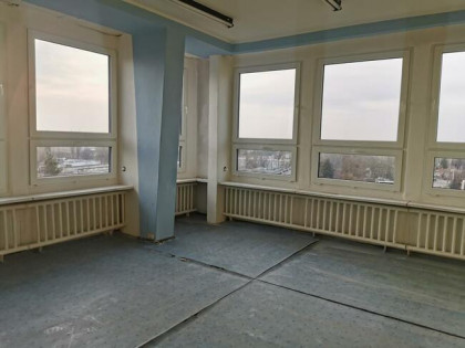 Lokal do wynajęcia biuro magazyn sklep usługi Teofilów 57 m2