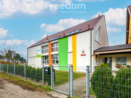 Nowoczesny budynek w Krośnie gm. Mosina