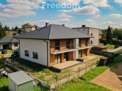 Dom na sprzedaż 151,00 m², oferta nr 9021/3685/ODS nowość