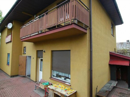 Dom Kielce Dąbrowa