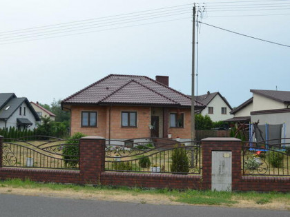 Parterowy dom w Kościelcu na sprzedaz