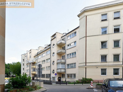 Mieszkanie na sprzedaż 67,64 m², piętro 1, oferta nr 532/9046/OMS nowość