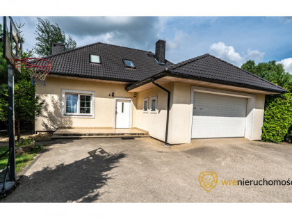 Dom na sprzedaż 193,00 m², oferta nr 965987 nowość