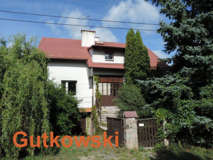 Dom w Iławie w I-szej linii zabudowy nad jeziorem Jeziorak. Prestiżowa iławska lokalizacja.