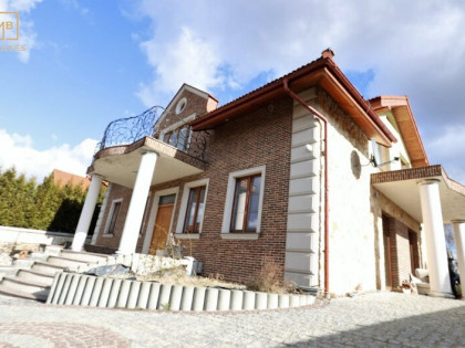 Dom na sprzedaż 260,00 m², oferta nr MBE-DS-4675 nowość