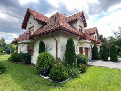 Dom Łazy gm. Lesznowola,