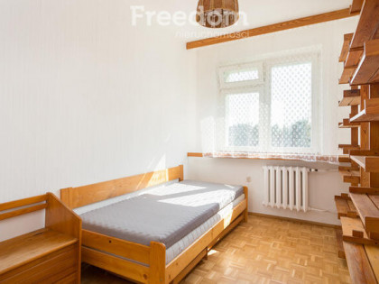 2 pokojowe z balkonem wśród zieleni z dużą kuchnią