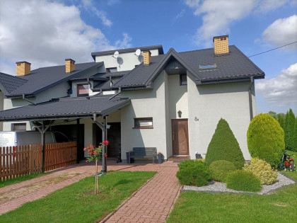 Dom 1/2 bliźniaka w Leokadiowie 12 km od Puław.