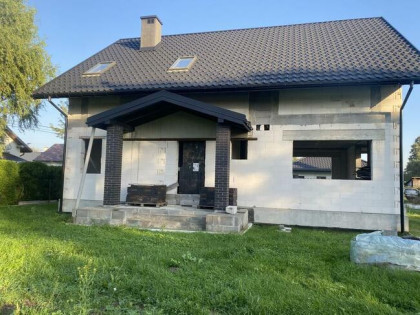 Sprzedam dom w miejscowości Majdan Zbydniowski