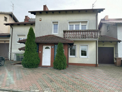 Dom na sprzedaż na ulicy Jagodowej