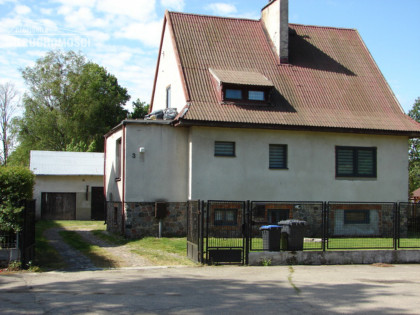  Dom w Ostródzie – Międzylesie ul. Lipowa (obrzeża Ostródy, 853 m do granic administracyjnych Ostródy, do UM 4854 m)