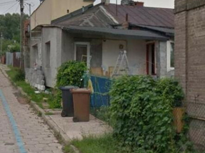 Dom do remontu na sprzedaż w centrum Starachowic