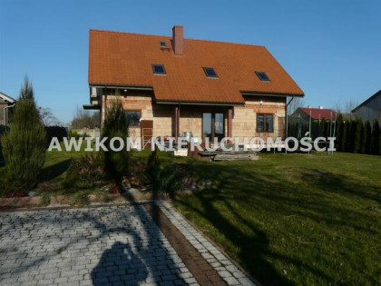 Dom Stachlew gm. Łyszkowice