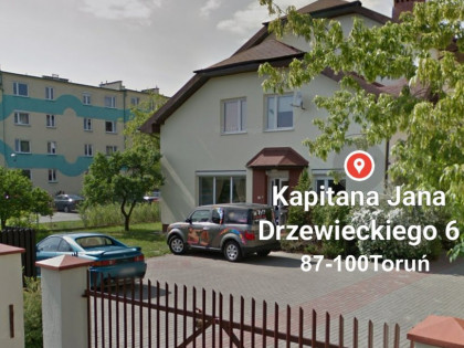 Sprzedam mieszkanie z garażem wolnostojącym w Toruniu.