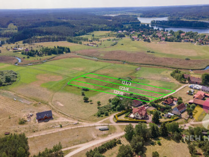 Atrakcyjna działka z panoramą łąk, lasu i rzeki