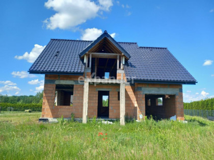 KROBIA DOM 158 M2 Z GARAŻEM I DZIAŁKĄ 1582 M2