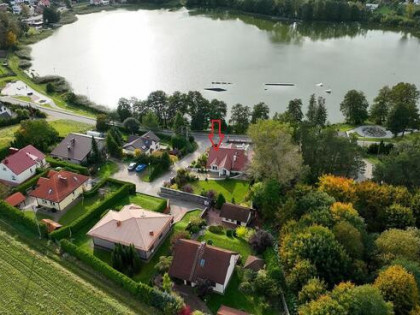 Dom 30 m od jeziora 23 km od Gdyni