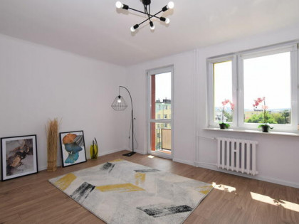Mieszkanie w Kielcach| Parking | Po remoncie | Nowe okna