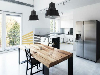 Stylowy przestronny LOFT WOLA