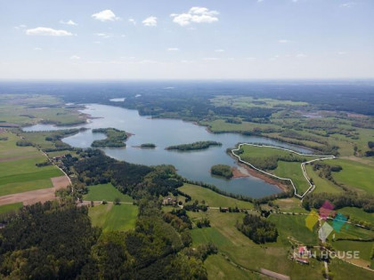 Atrakcyjna działka, cypel, 1,5 km linii brzegowej